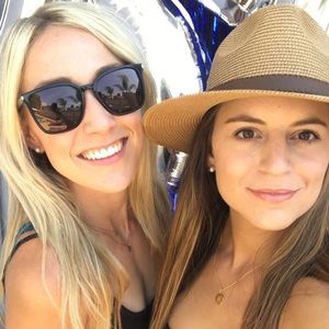 Meet your Posher, Danica